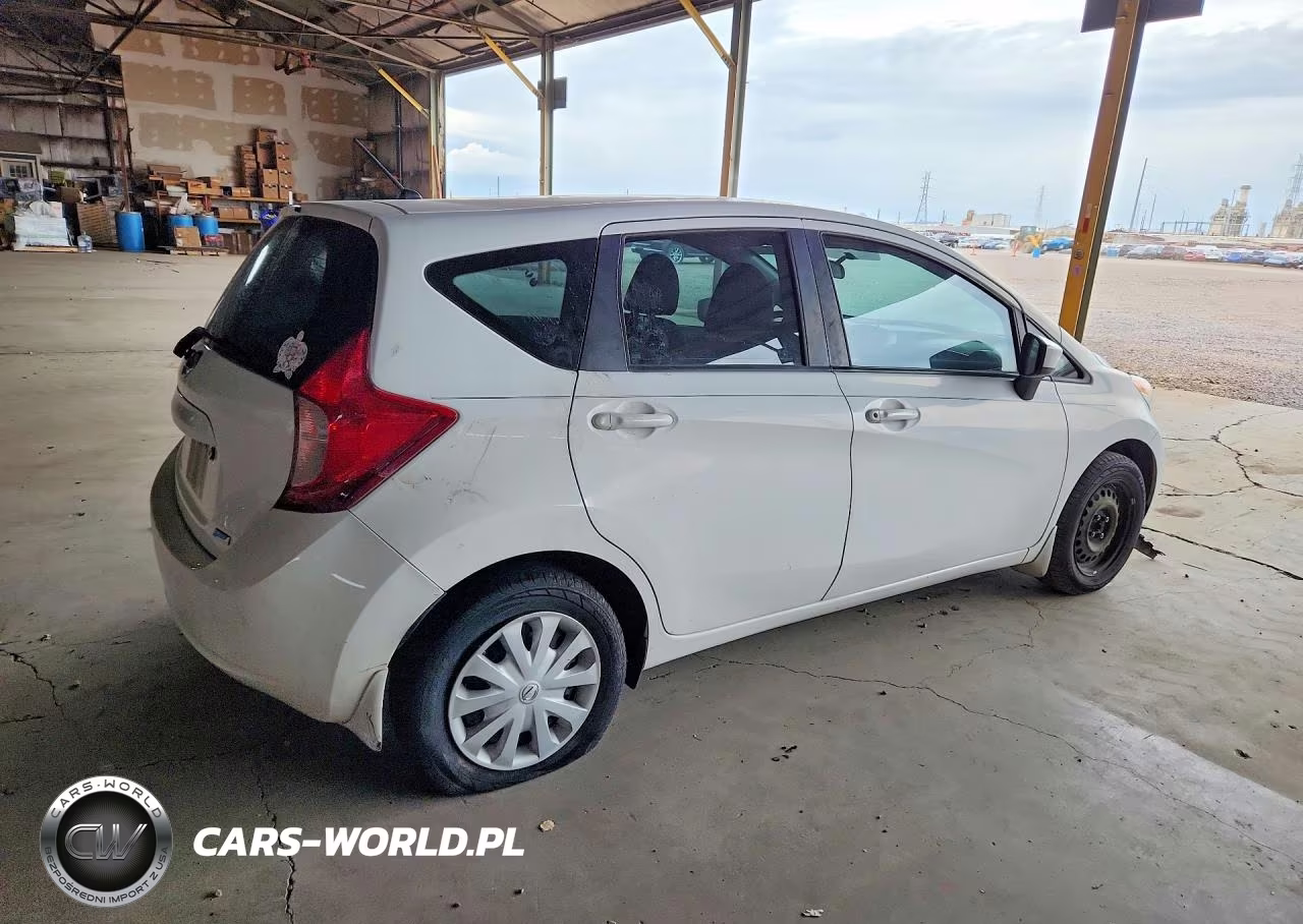 2016 Nissan Versa Note S Plus VIN:3N1CE2CP5GL380990 - 3