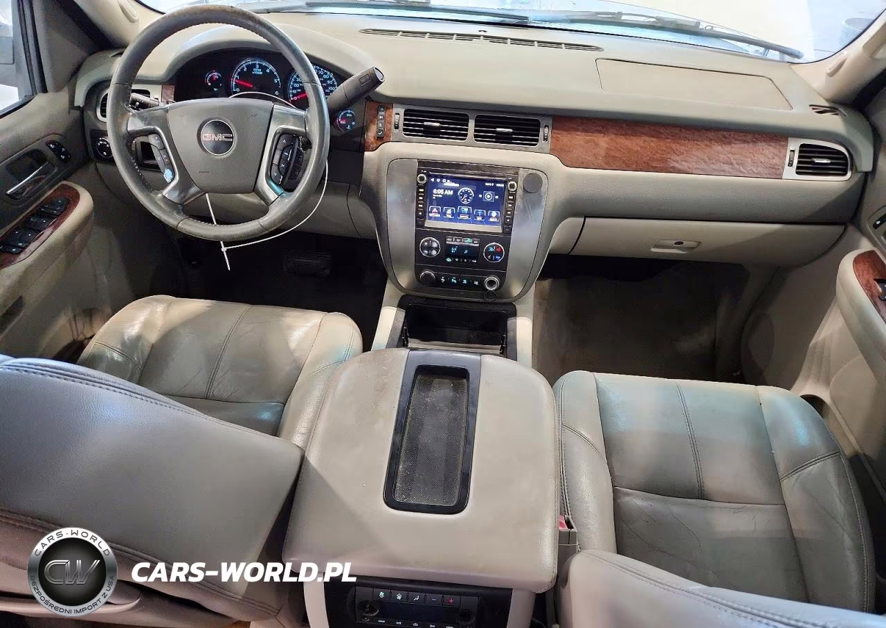 2007 GMC Yukon VIN:1GKFC13027R269811 - 8