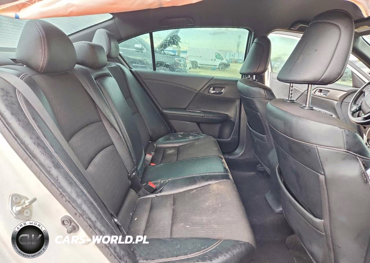 2017 Honda Accord Sport VIN:1HGCR2F51HA028334 - 10