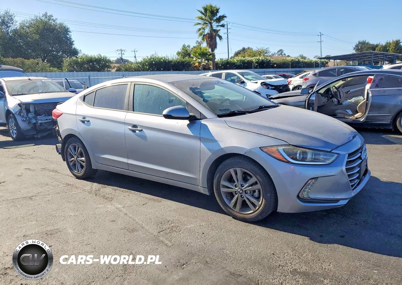 2017 Hyundai Elantra Value Edition VIN:5NPD84LF1HH158749 - 4