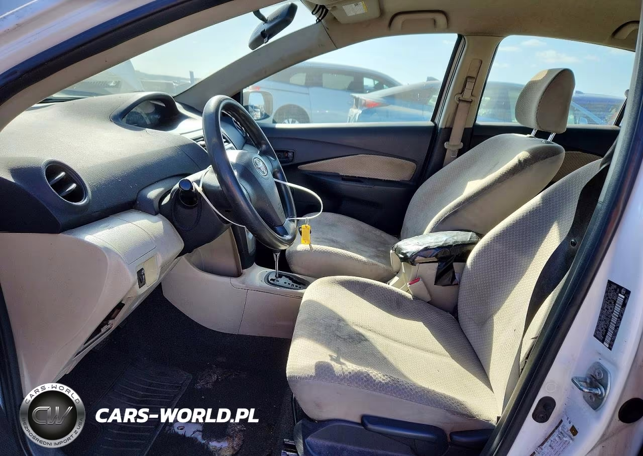 2007 Toyota Yaris Base VIN:JTDBT923971154769 - 7
