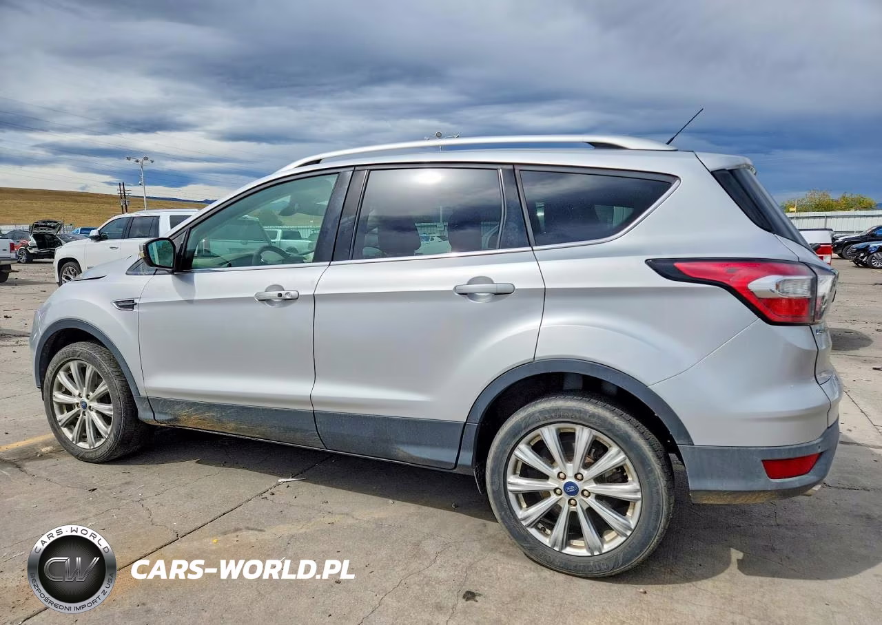 2017 Ford Escape Titanium VIN:1FMCU9J94HUE18208 - 2