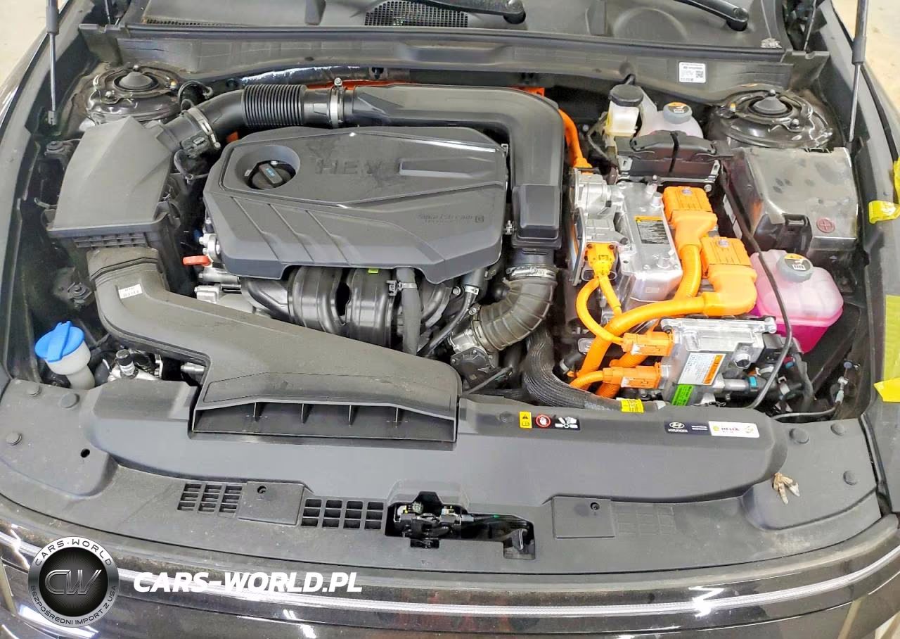 2026 Hyundai Sonata Hybrid Blue VIN:KMHL24JJ7TA165303 - 11