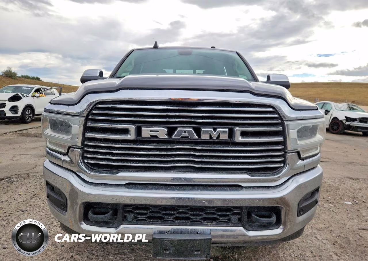 2019 Ram 2500 Laramie VIN:3C6UR5FLXKG538944 - 5