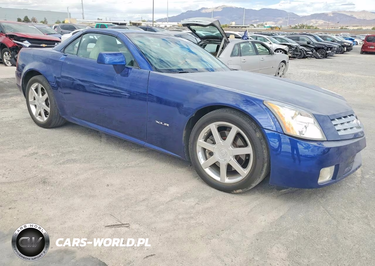 2004 Cadillac Xlr VIN:1G6YV34A645602745 - 4