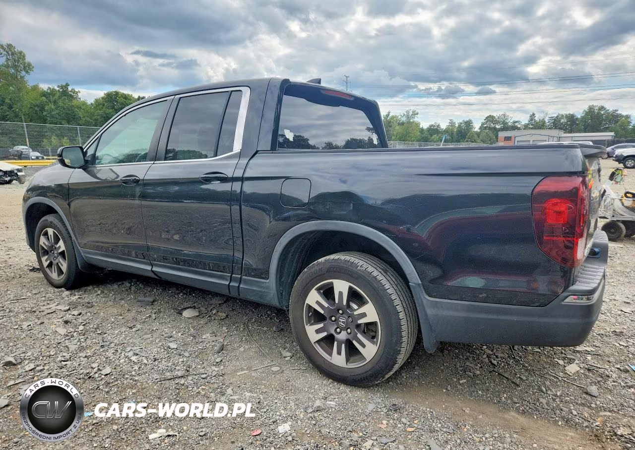 2017 Honda Ridgeline Rtl VIN:5FPYK3F52HB008655 - 2
