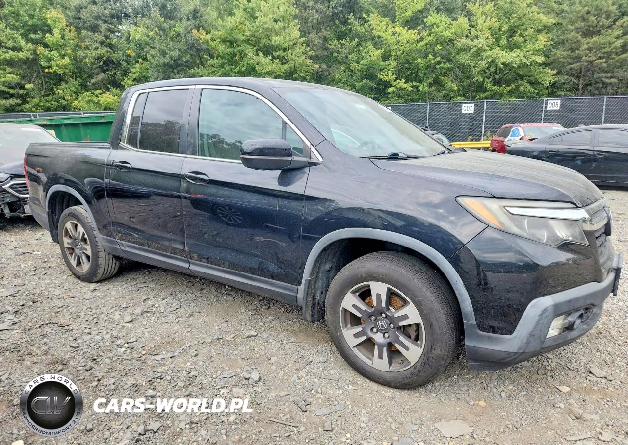 2017 Honda Ridgeline Rtl VIN:5FPYK3F52HB008655 - 4
