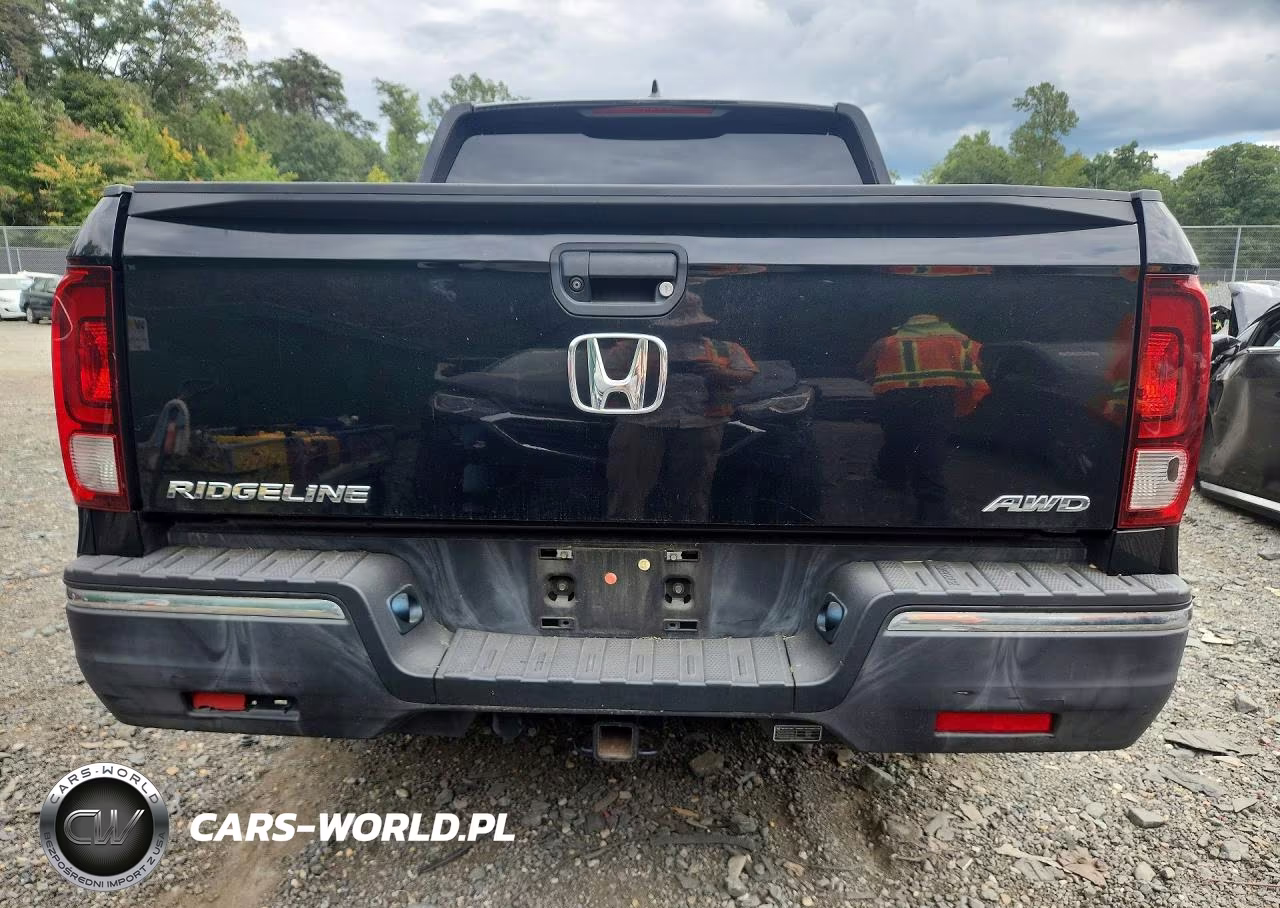 2017 Honda Ridgeline Rtl VIN:5FPYK3F52HB008655 - 6