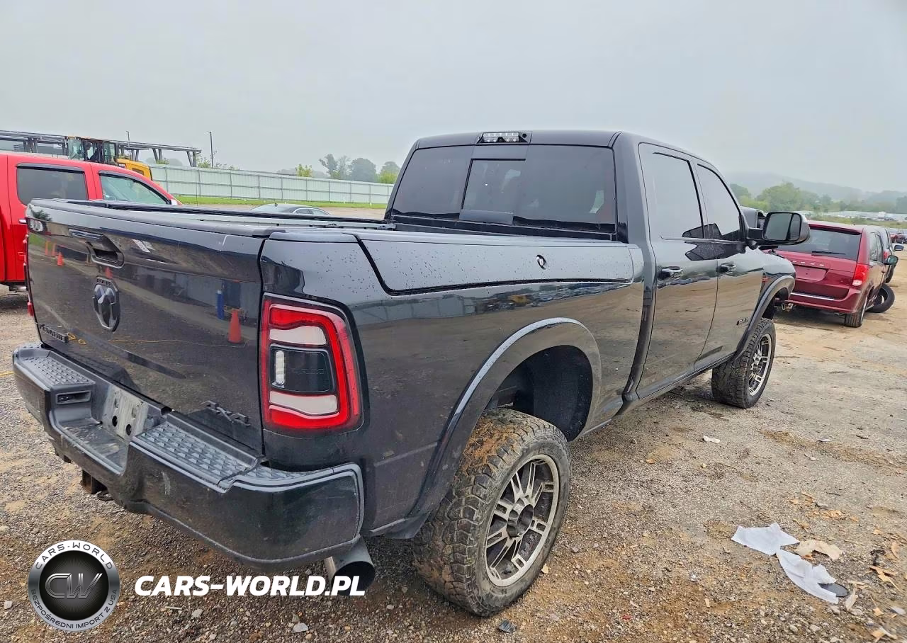 2019 Ram 2500 Laramie VIN:3C6UR5FL8KG545195 - 3