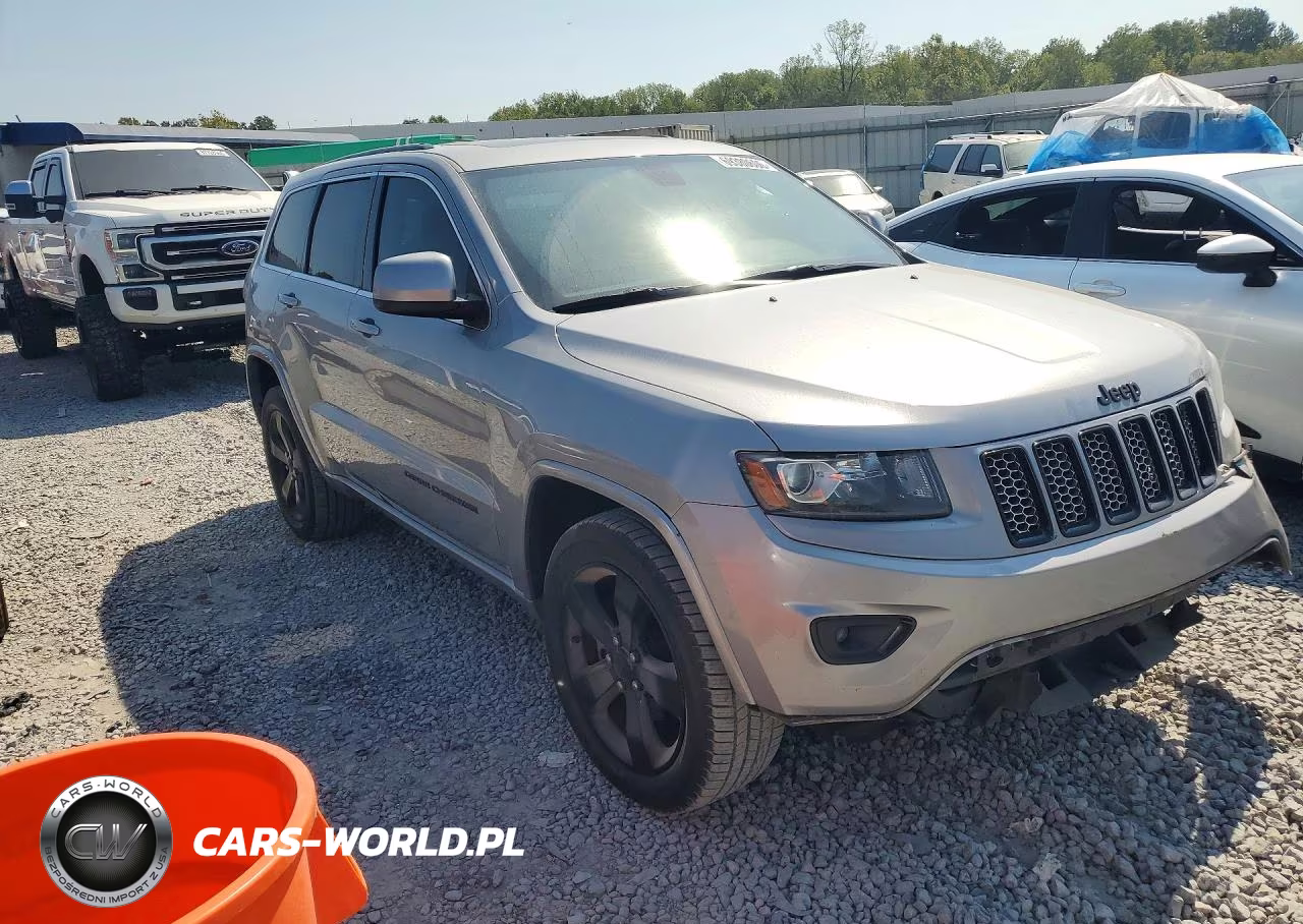 2014 Jeep Grand Cherokee Laredo VIN:1C4RJEAG5EC536493 - 4