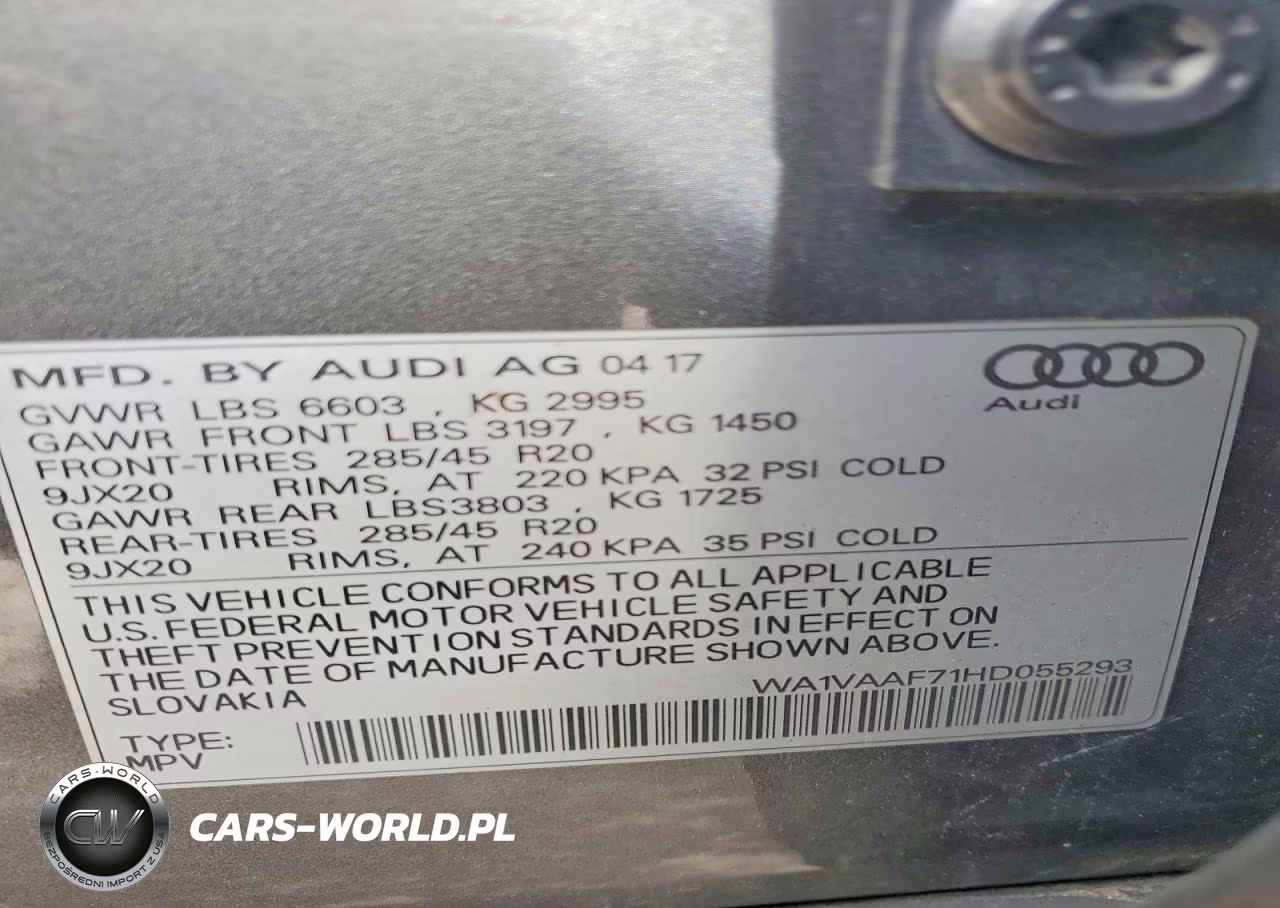 2017 Audi Q7 3.0T Premium VIN:WA1VAAF71HD055293 - 14