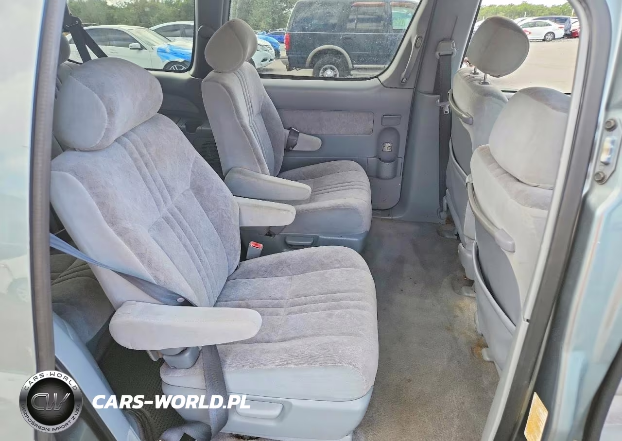 2000 Toyota Sienna Le VIN:4T3ZF13C9YU201758 - 11