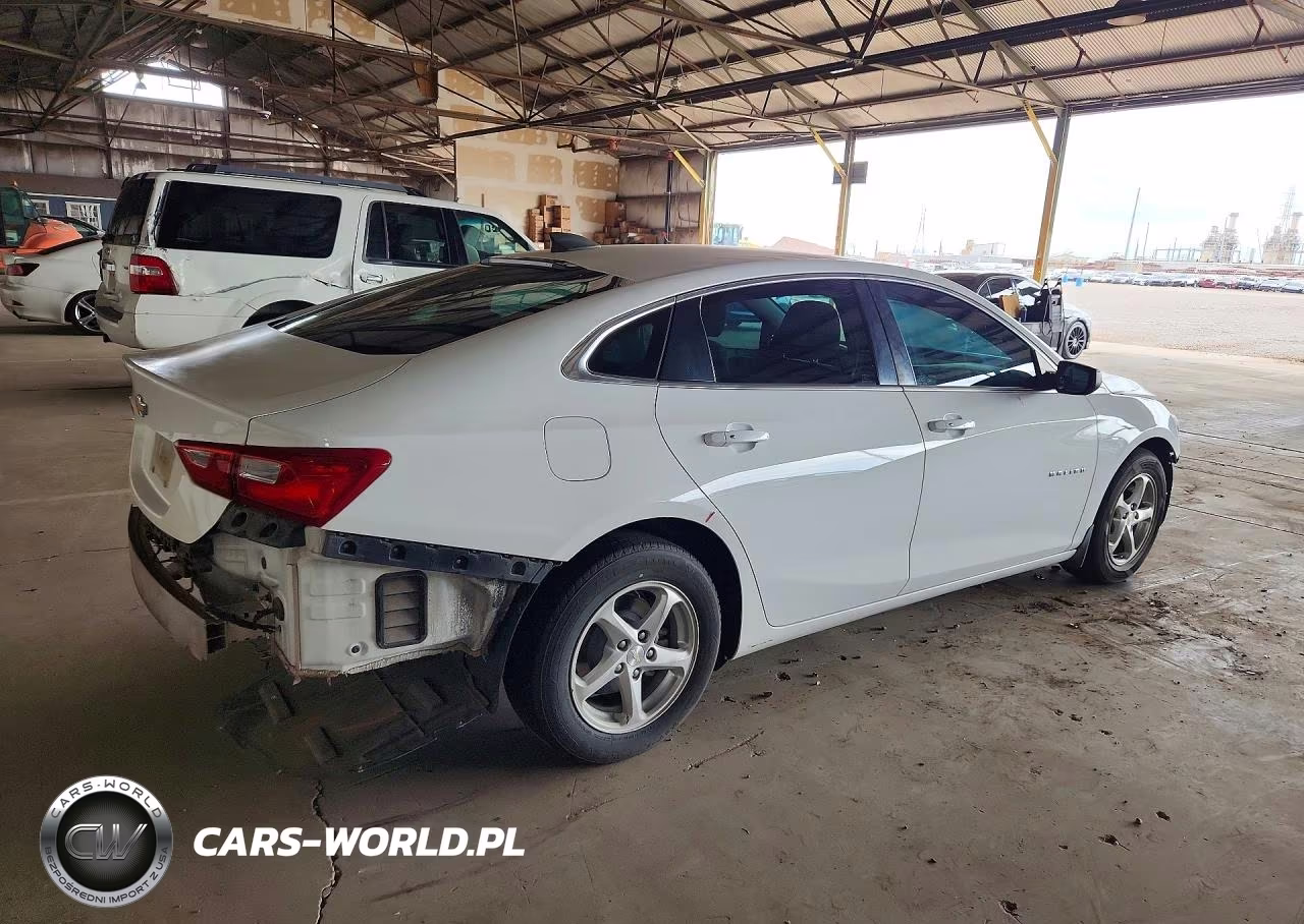 2018 Chevrolet Malibu Ls VIN:1G1ZB5ST2JF115986 - 3