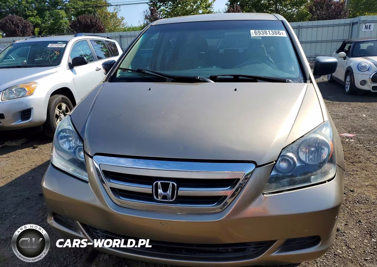 2005 Honda Odyssey Lx VIN:5FNRL38225B090315 - 5