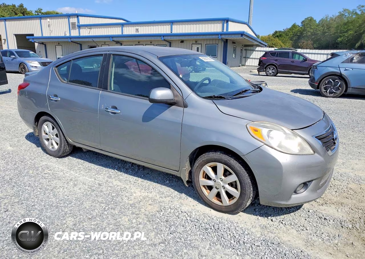 2013 Nissan Versa 1.6 S VIN:3N1CN7AP5DL881356 - 4