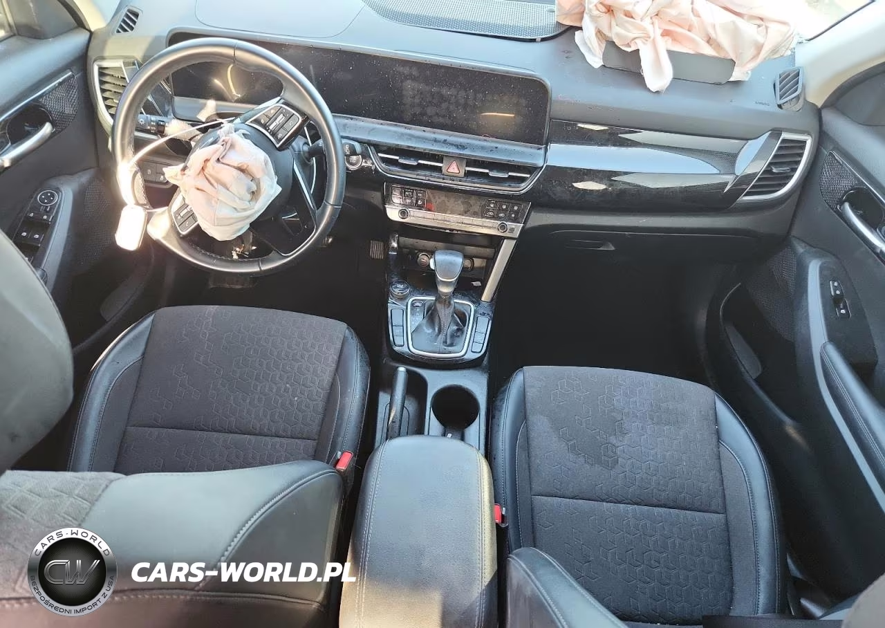 2025 Kia Seltos S VIN:KNDEU2AA4S7737855 - 8