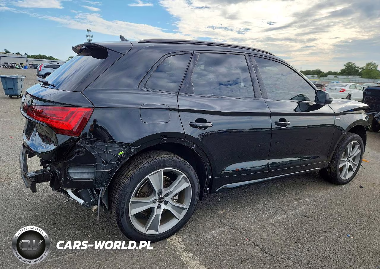 2025 Audi Q5 Premium 45 VIN:WA1GAAFY7S2031407 - 3