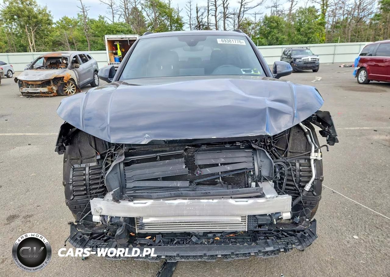 2025 Audi Q5 Premium 45 VIN:WA1GAAFY7S2031407 - 5