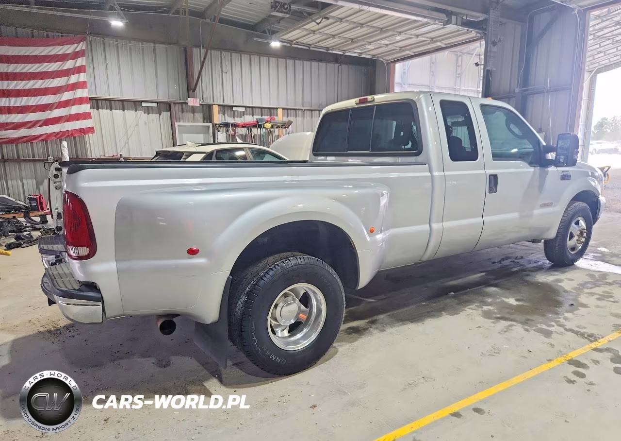 2004 Ford F350 Super Duty VIN:1FTWX32P74EB16497 - 3