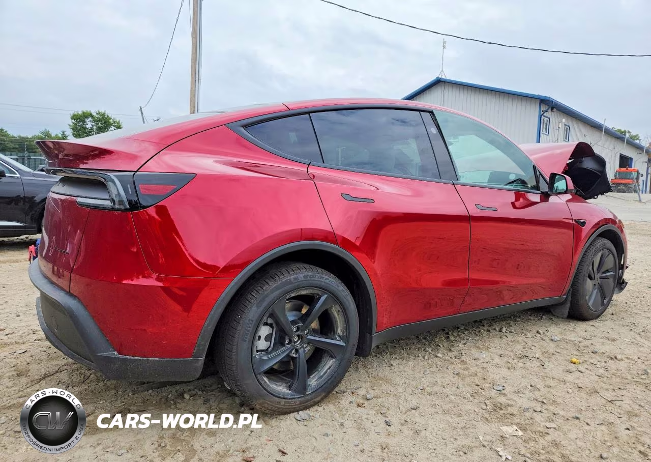 2026 Tesla Model Y VIN:7SAYGDEE7TA676896 - 3