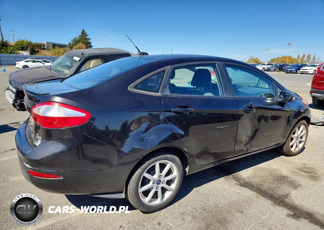 2015 Ford Fiesta Se VIN:3FADP4BJ4FM205472 - 3
