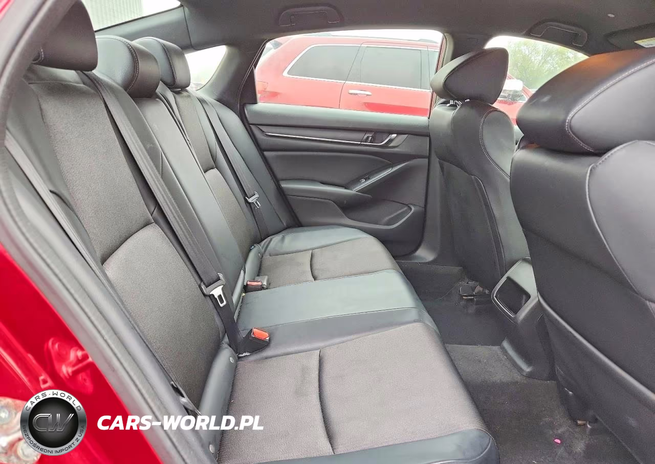 2018 Honda Accord Sport VIN:1HGCV1F39JA054710 - 10
