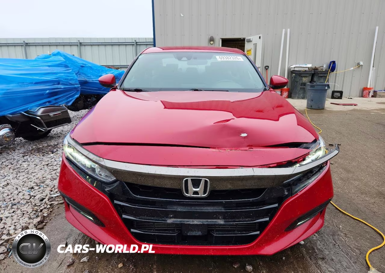 2018 Honda Accord Sport VIN:1HGCV1F39JA054710 - 5