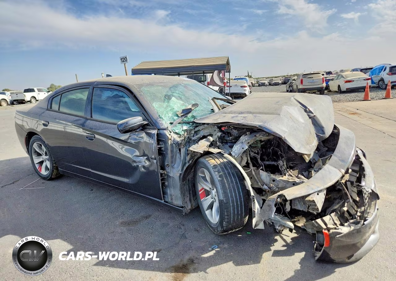 2018 Dodge Charger Sxt Plus VIN:2C3CDXHG1JH125747 - 4