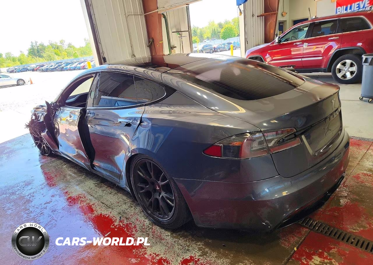 2022 Tesla Model S VIN:5YJSA1E50NF470151 - 2
