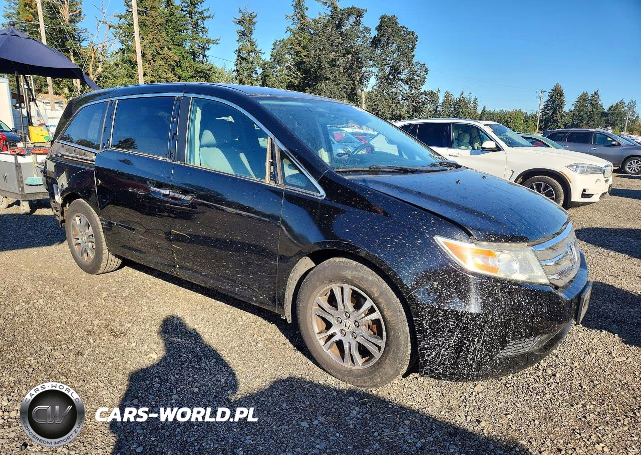 2013 Honda Odyssey Ex VIN:5FNRL5H40DB070656 - 4