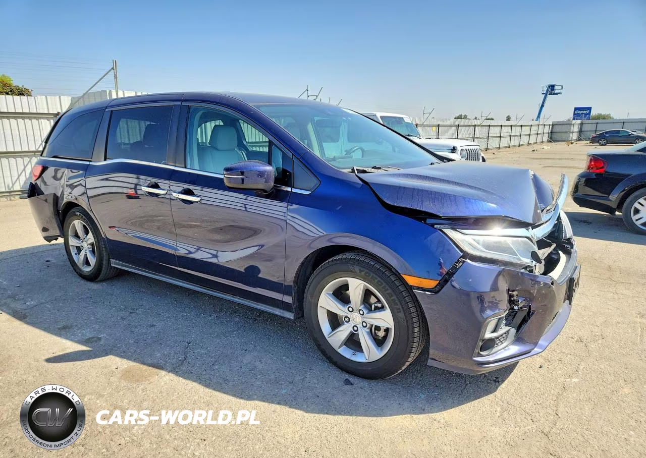 2018 Honda Odyssey Exl VIN:5FNRL6H79JB065547 - 4