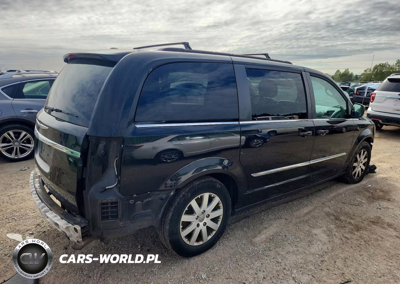 2013 Chrysler Town & Country Touring VIN:2C4RC1BG0DR662364 - 3