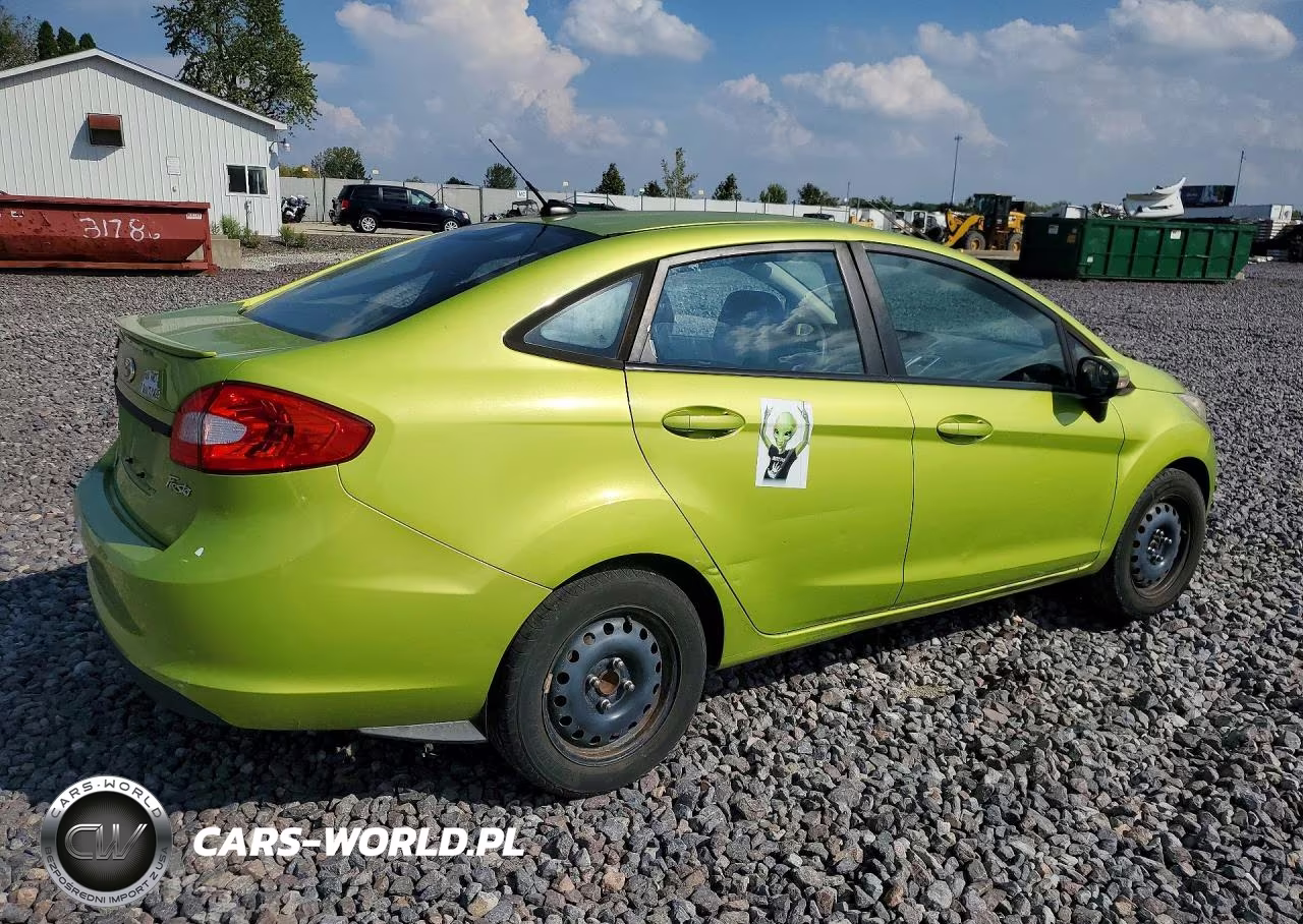 2013 Ford Fiesta Se VIN:3FADP4BJXDM108709 - 3