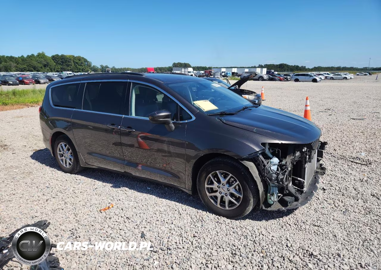 2021 Chrysler Voyager Lxi VIN:2C4RC1DG6MR505578 - 4