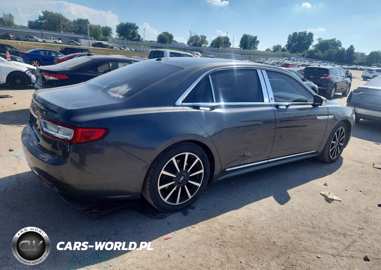 2017 Lincoln Continental Reserve VIN:1LN6L9NC4H5607649 - 3