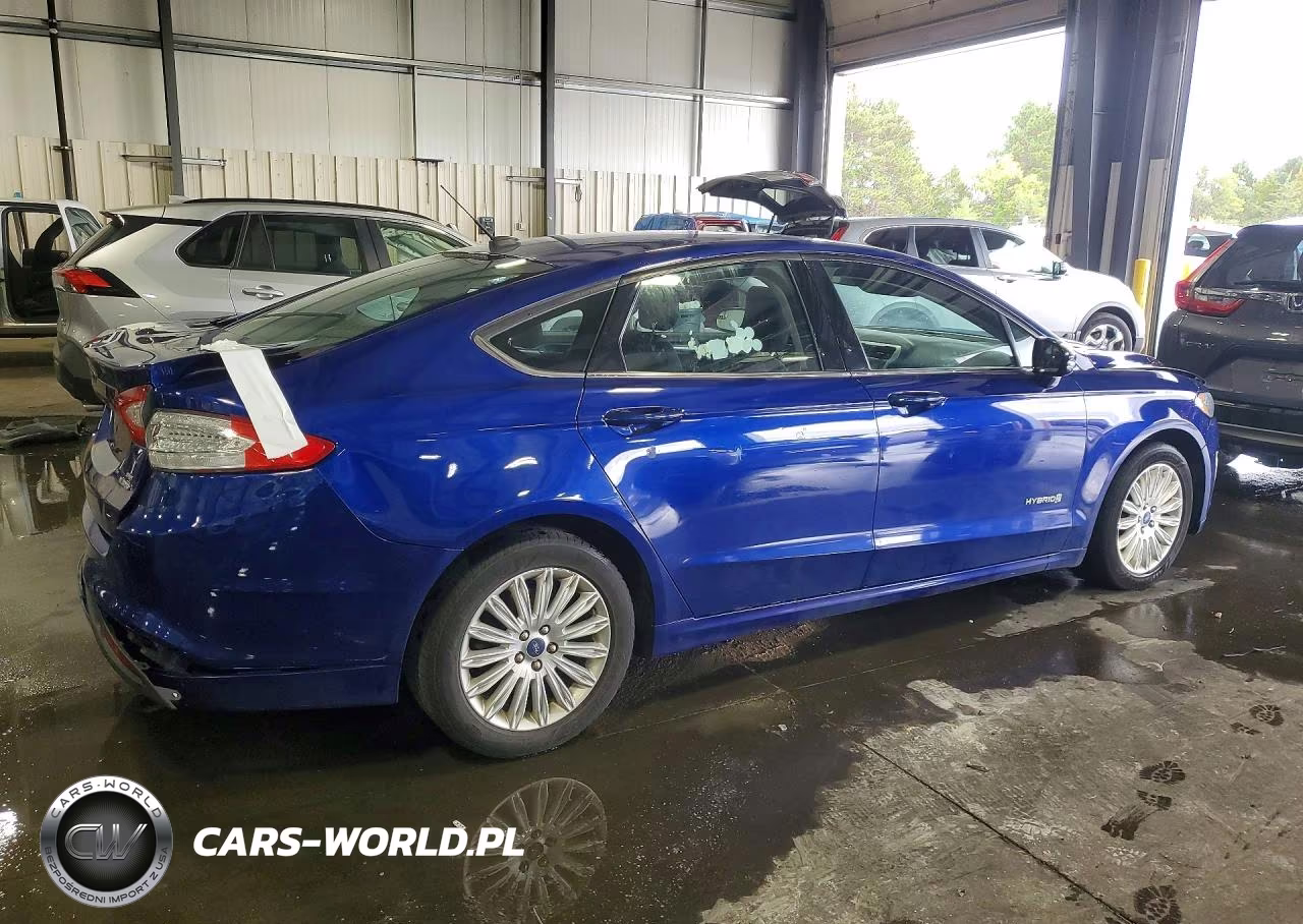 2013 Ford Fusion Se Hybrid VIN:3FA6P0LU8DR249470 - 3