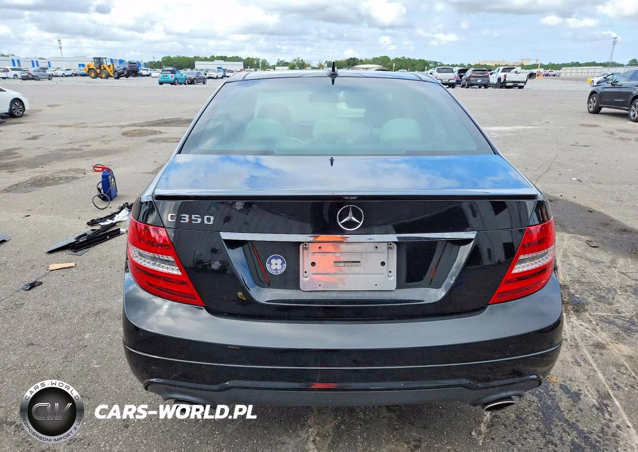 2014 Mercedes-Benz C 350 VIN:WDDGF5HB4EG162444 - 6