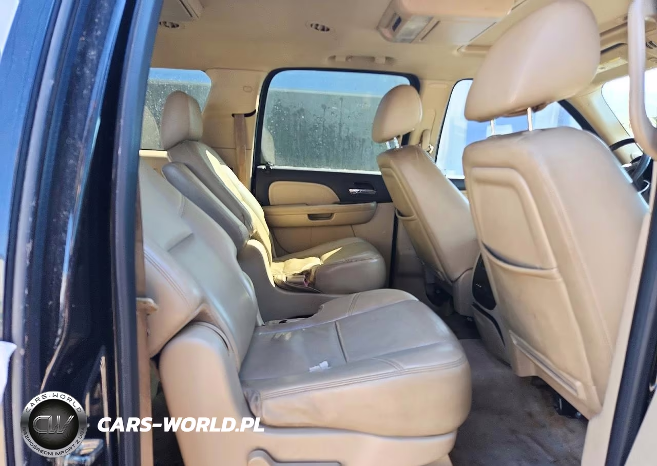 2011 GMC Yukon Xl Denali VIN:1GKS2MEF5BR375909 - 11