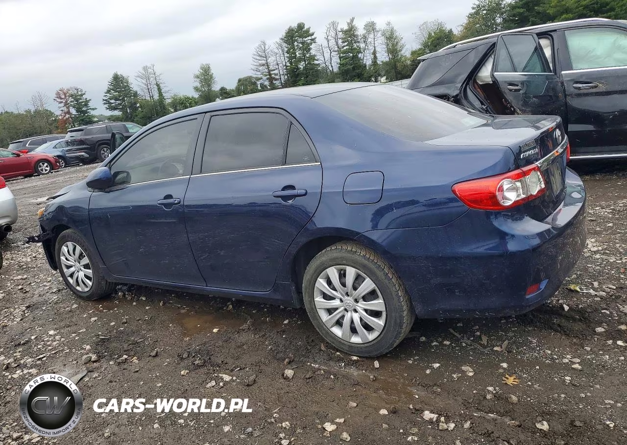 2013 Toyota Corolla Le VIN:2T1BU4EE4DC095070 - 2