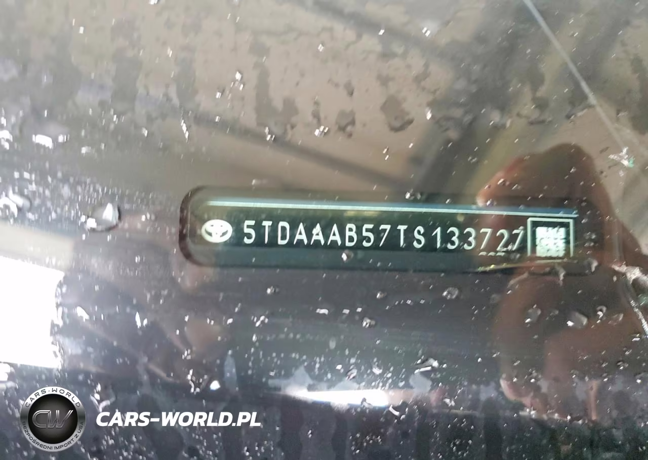 2026 Toyota Grand Highlander Platinum VIN:5TDAAAB57TS133727 - 13