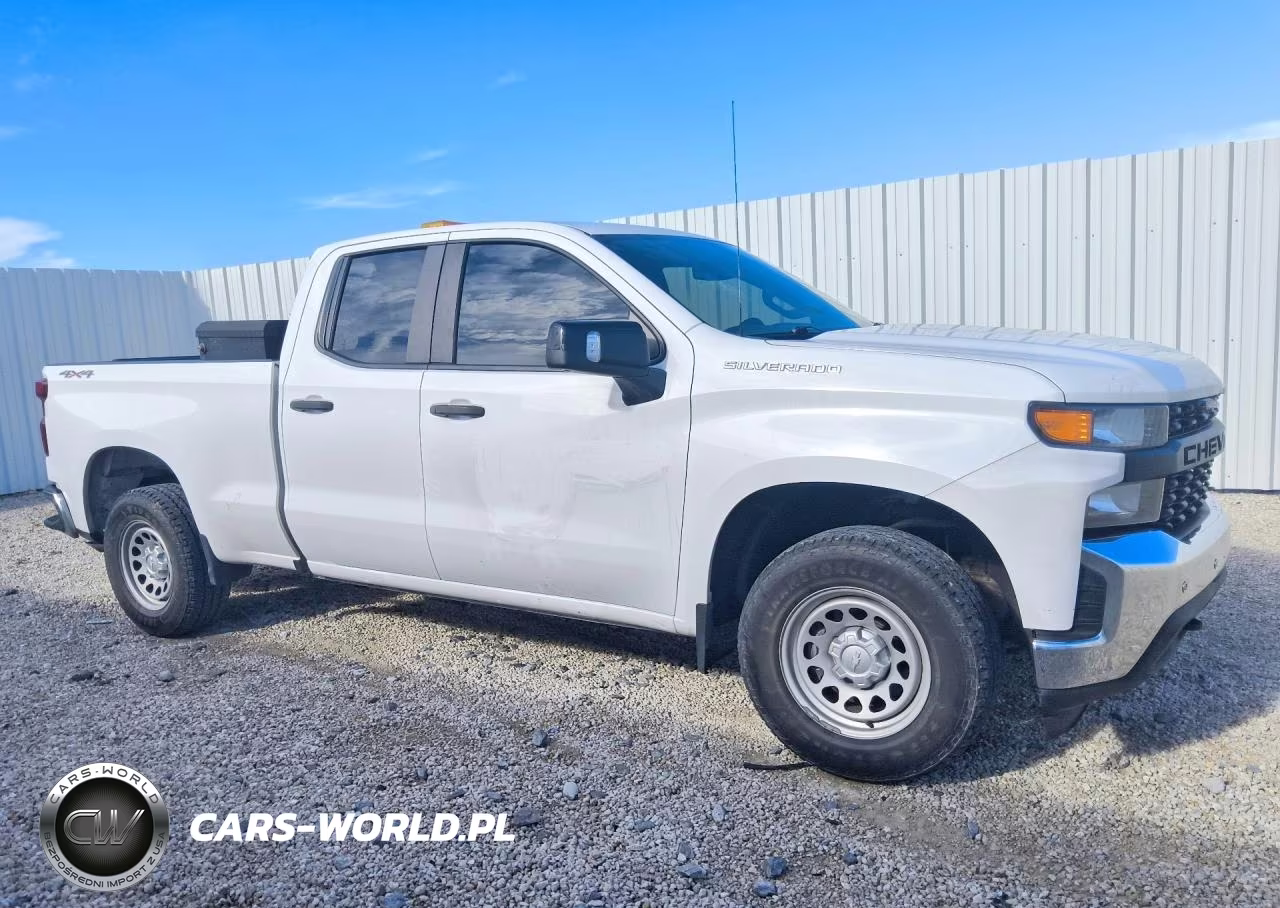 2021 Chevrolet Silverado K1500 VIN:1GCRYAEF1MZ330122 - 4