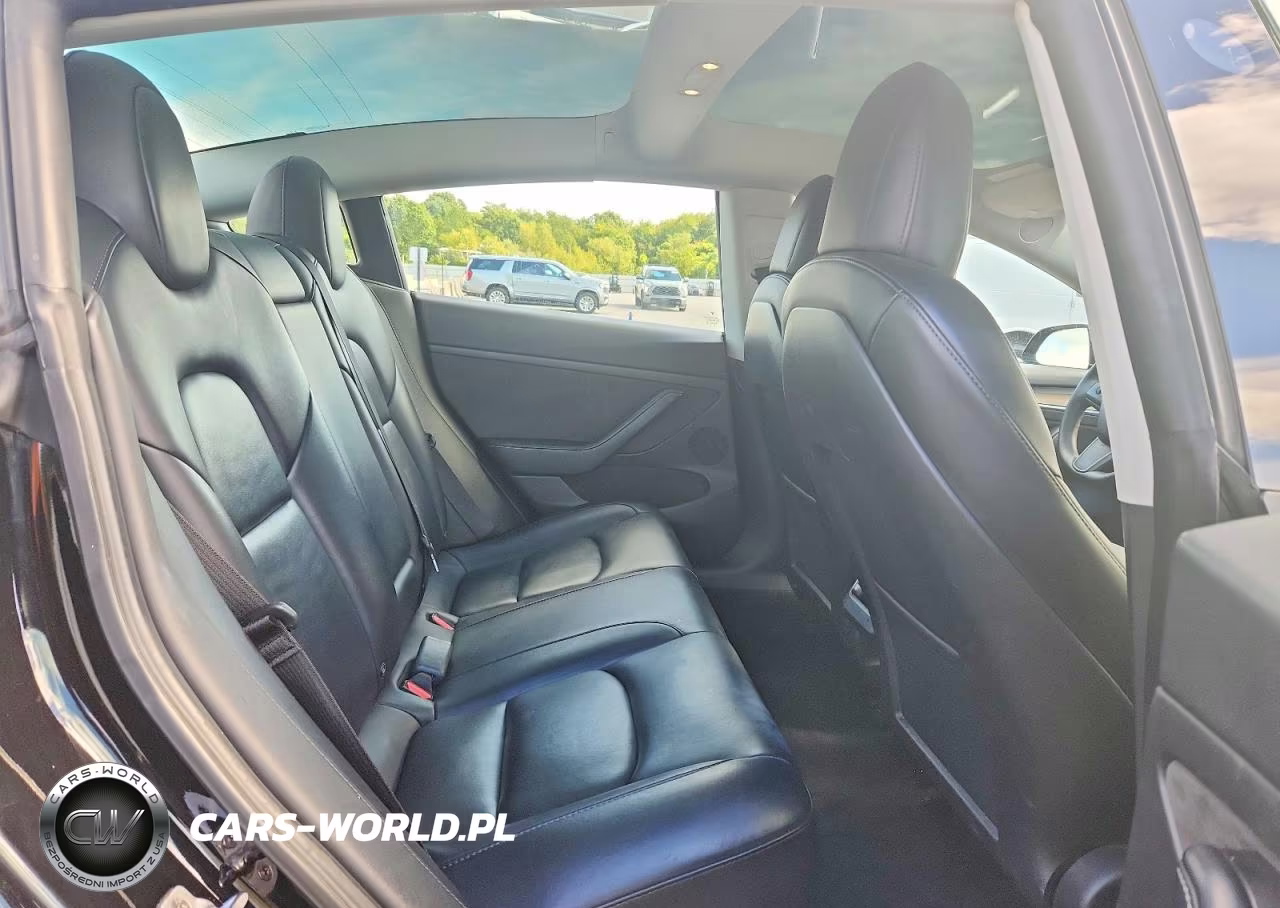 2022 Tesla Model 3 VIN:5YJ3E1EA8NF370224 - 10