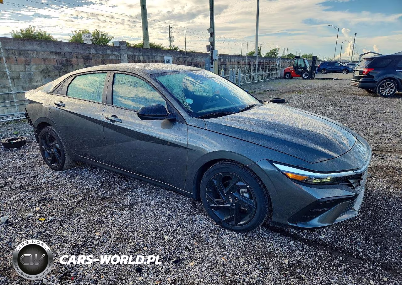 2026 Hyun Elantra Se VIN:KMHLM4DG4TU126158 - 4