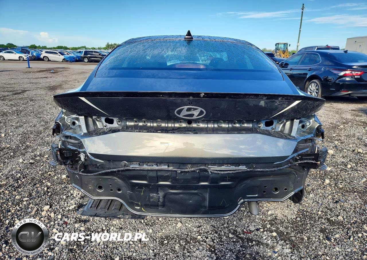 2026 Hyun Elantra Se VIN:KMHLM4DG4TU126158 - 6