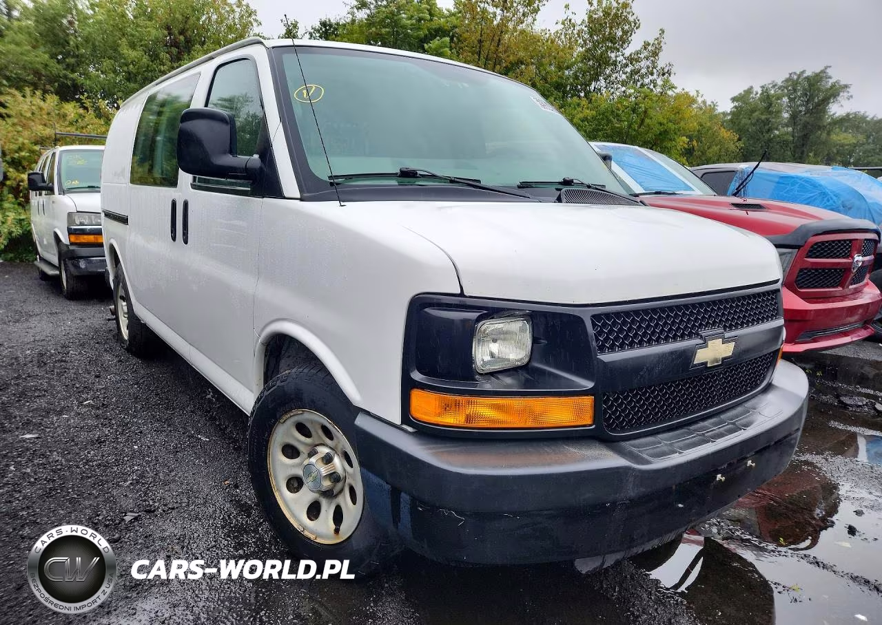 2012 Chevrolet Express G1500 VIN:1GCSGAFX5C1147007 - 4