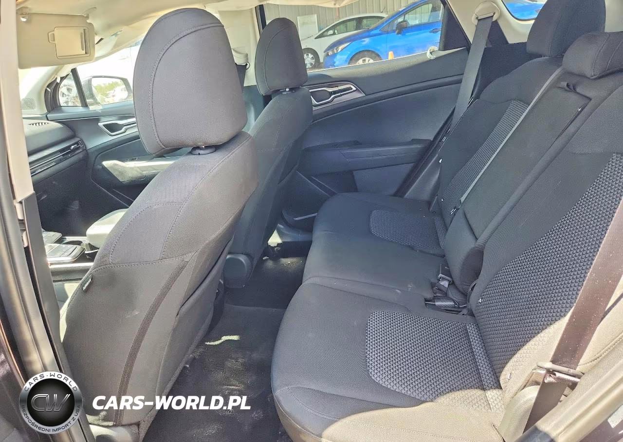 2026 Kia Sportage Lx VIN:5XYK23DF2TG396658 - 10