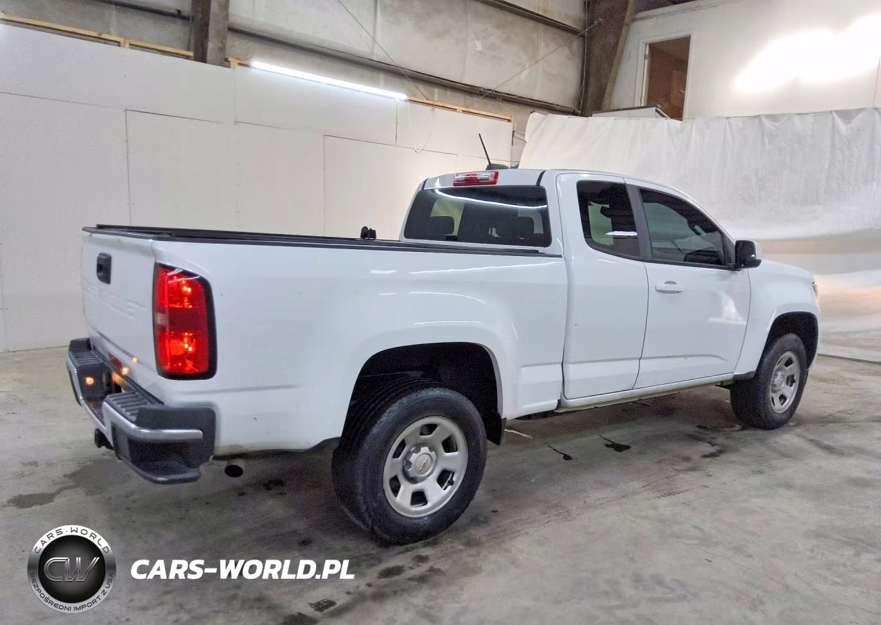 2021 Chevrolet Colorado VIN:1GCHSBEN0M1216749 - 3