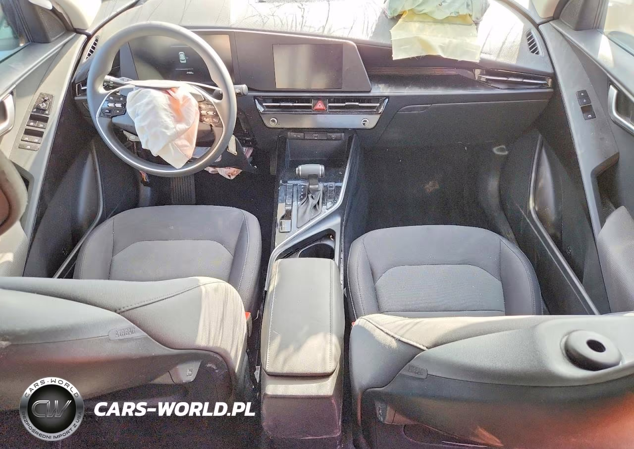 2026 Kia Niro Lx VIN:KNDCP3LE1T5349869 - 8