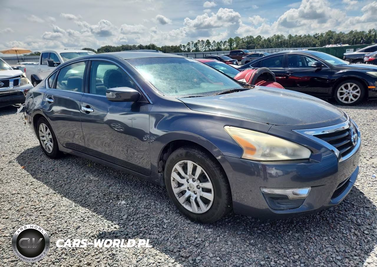 2013 Nissan Altima 2.5 VIN:1N4AL3AP8DC163904 - 4