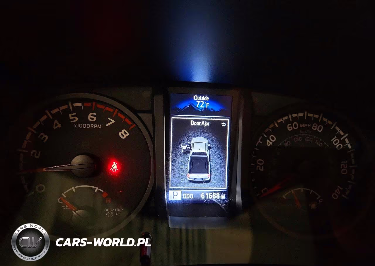 2023 Toyota Tacoma Sr VIN:3TYRX5GN1PT083290 - 9